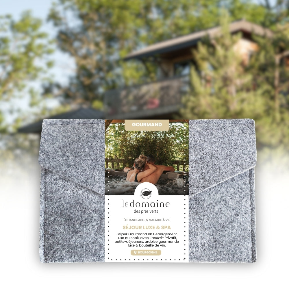 Coffret Cadeau • Séjour Gourmand [1 NUIT] • Hébergement Luxe au Choix avec Jacuzzi® Privatif