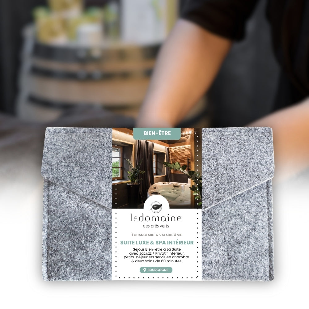 Coffret Cadeau • Séjour Bien-Être à La Suite avec Jacuzzi® Privatif Intérieur • [1 NUIT]