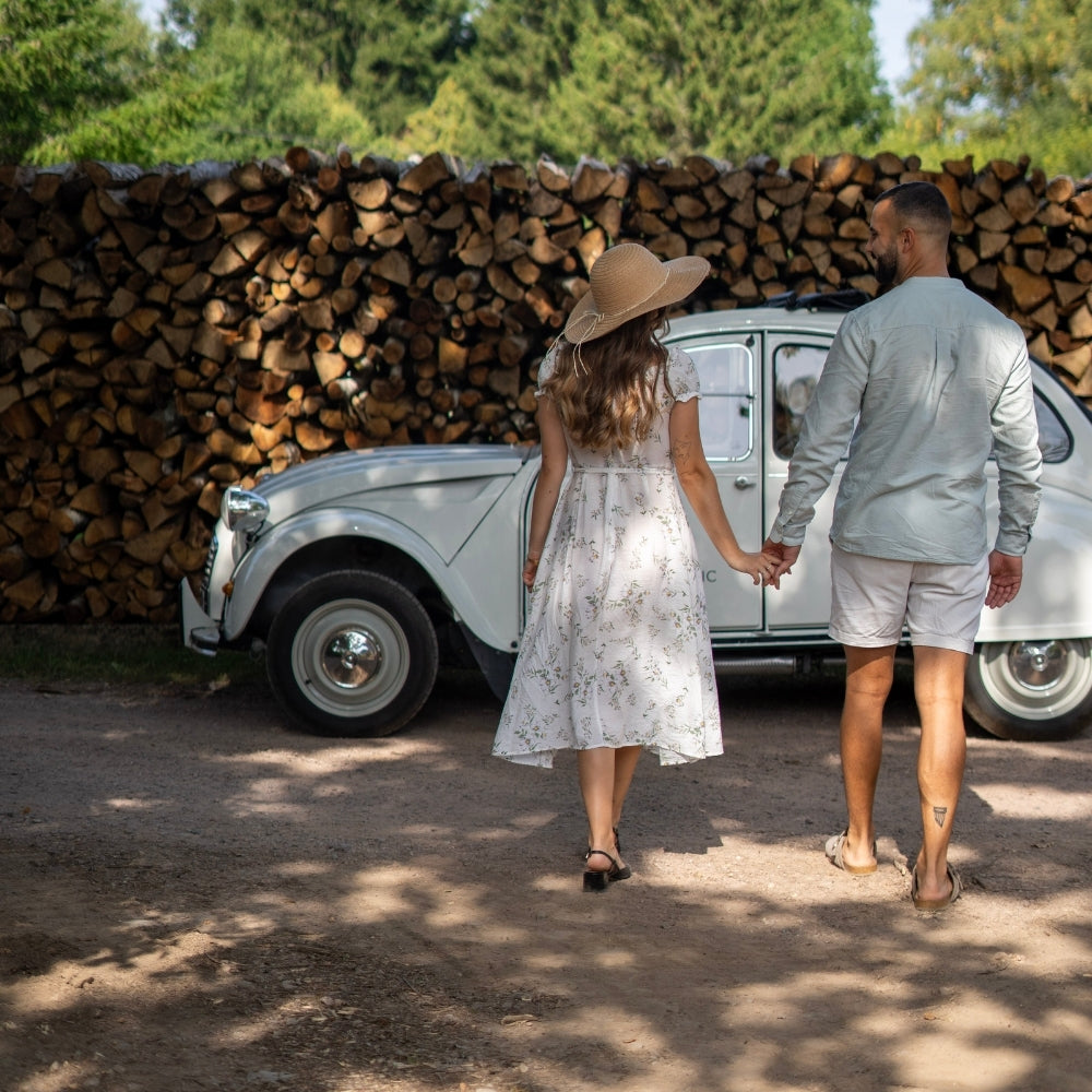 Coffret Cadeau • Séjour Insolite au Lodge avec Jacuzzi® Privatif & 2CV • [1 NUIT]