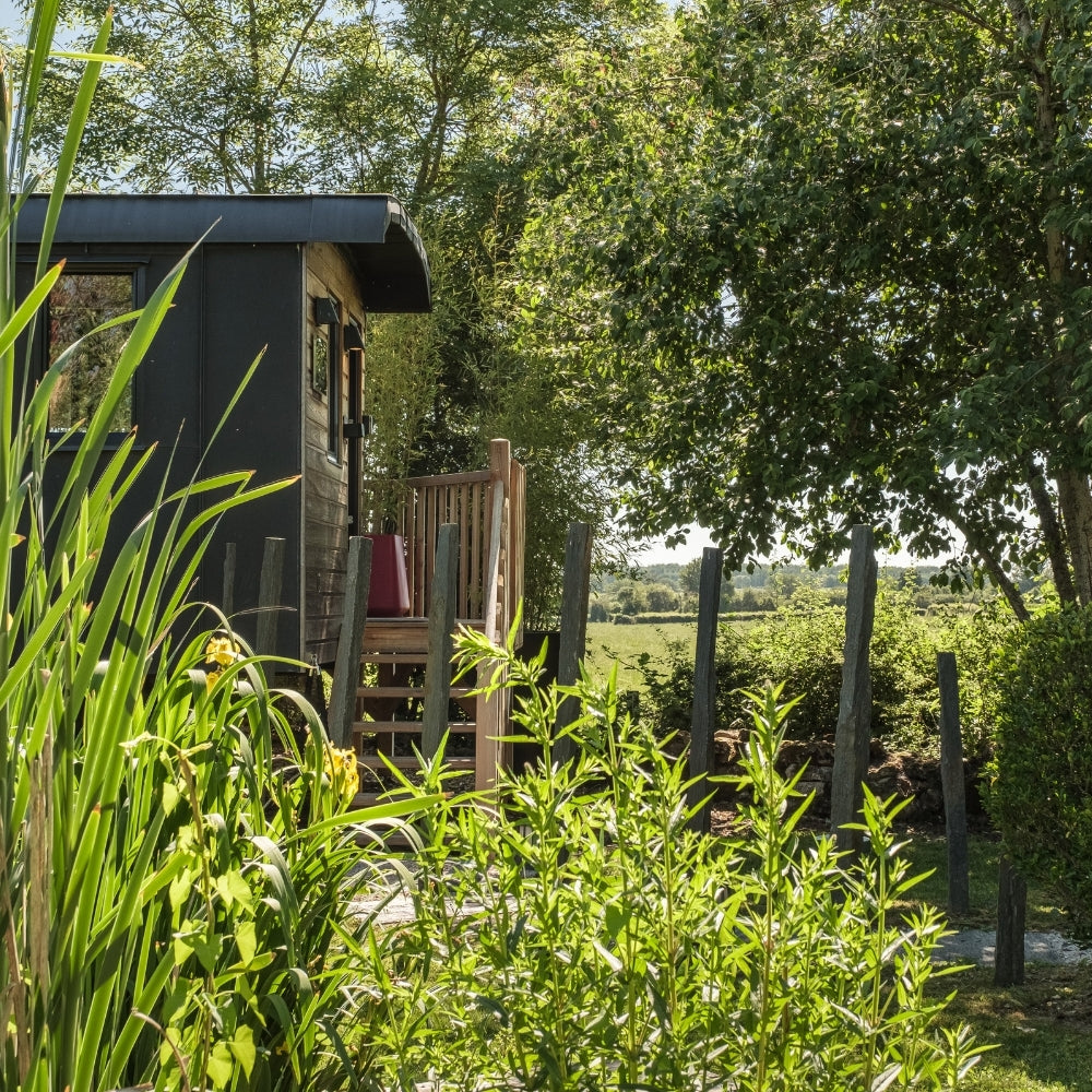 Coffret Cadeau • Séjour Gourmand au Refuge avec Jacuzzi® Privatif • [1 NUIT]