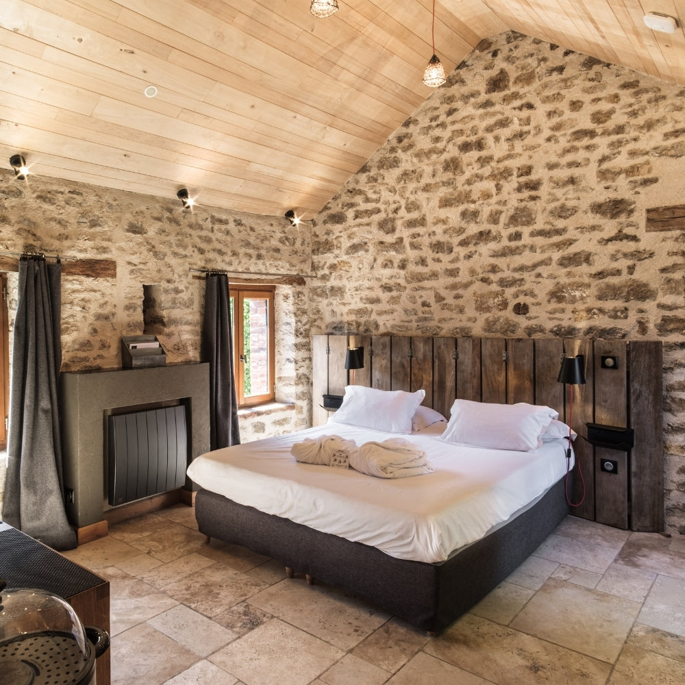 Coffret Cadeau • Séjour Bien-Être au Logis avec Jacuzzi® Privatif • [1 NUIT]