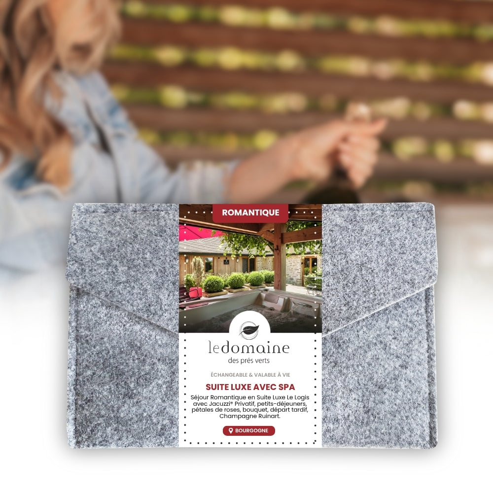 Coffret Cadeau • Séjour Romantique au Logis avec Jacuzzi® Privatif • [1 NUIT]